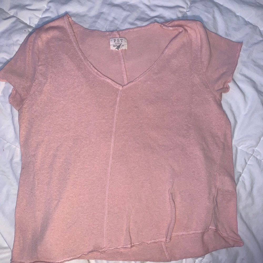 Pink tshirt
